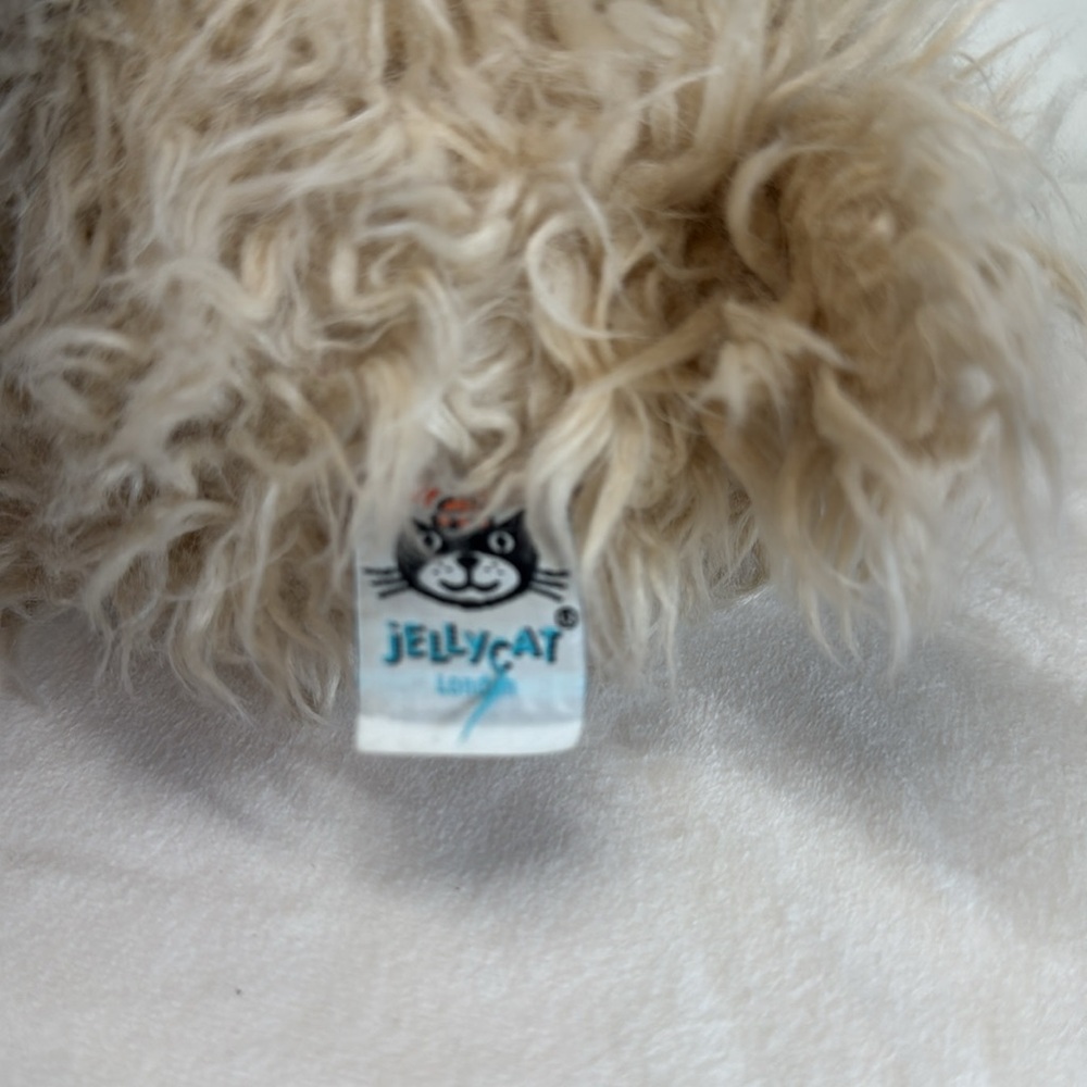 Jellycat Llama - Picture 4 of 7